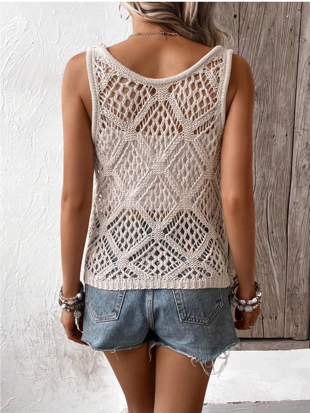 Woman’s crochet tank top - Picture 2 of 5